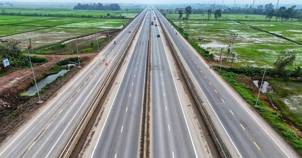 Xem Ảnh Lớn